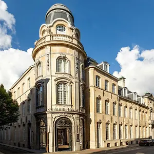 Sapphire House Antwerp, Autograph Collection 酒店