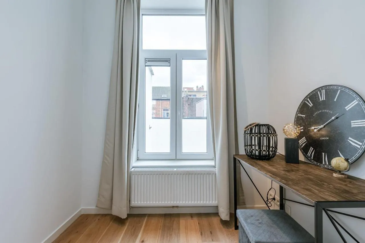 Modern Apartment In The City Of Antwerp