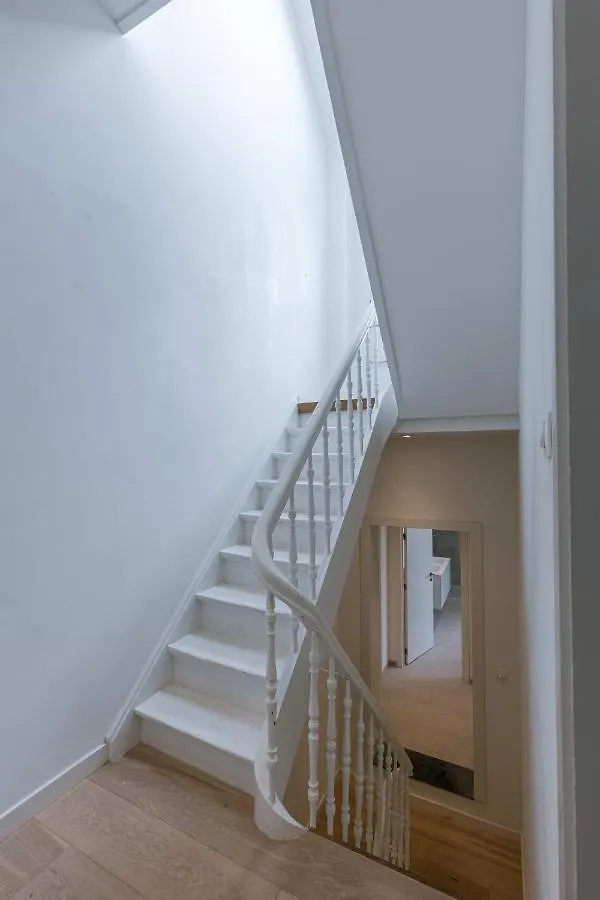 Modern Apartment In The City Of Antwerp