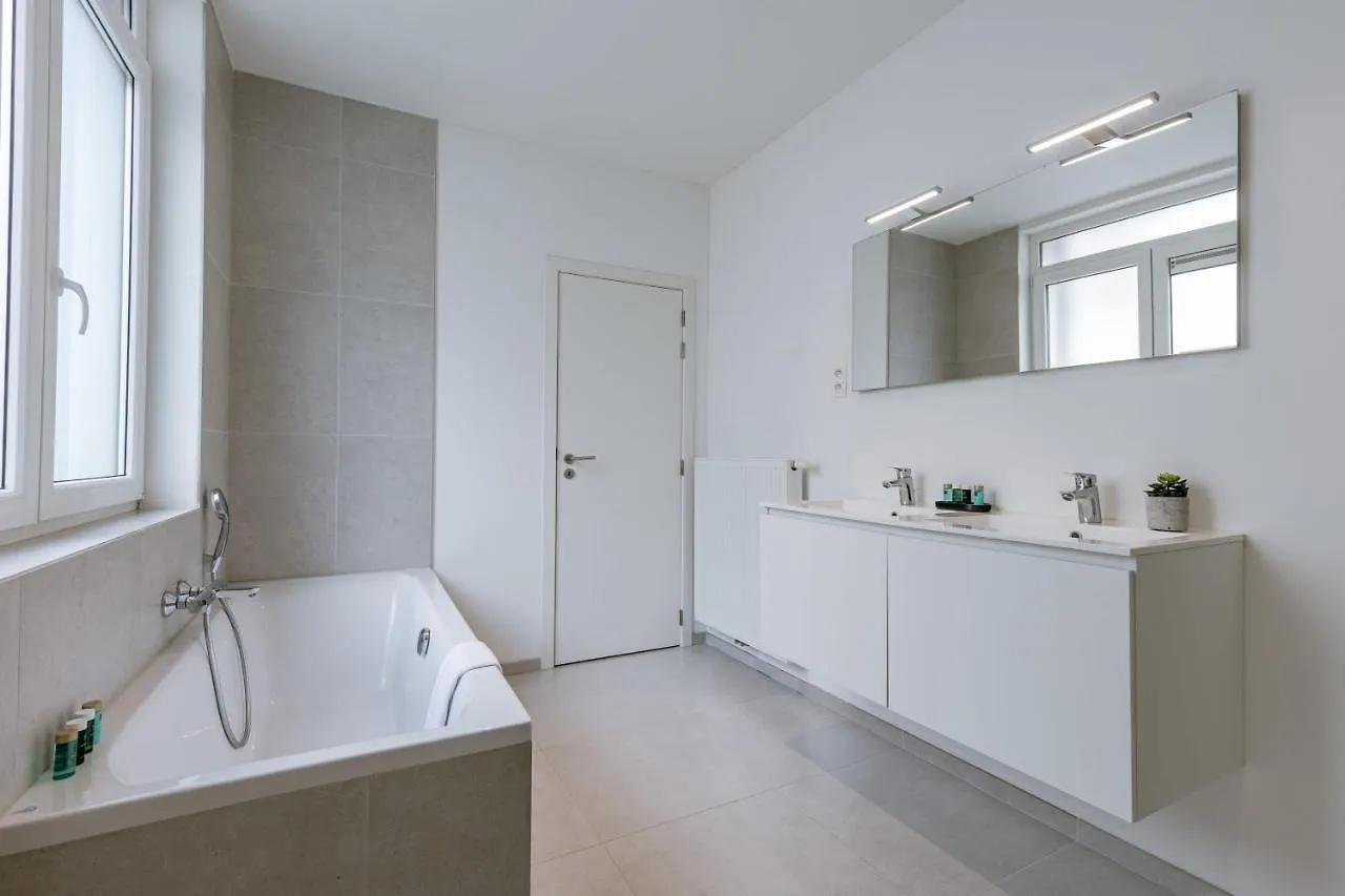 Modern Apartment In The City Of 安特卫普